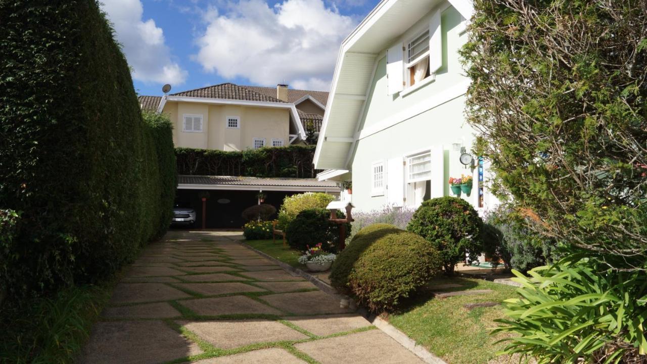 Pousada Chateau Colinas Campos do Jordão エクステリア 写真