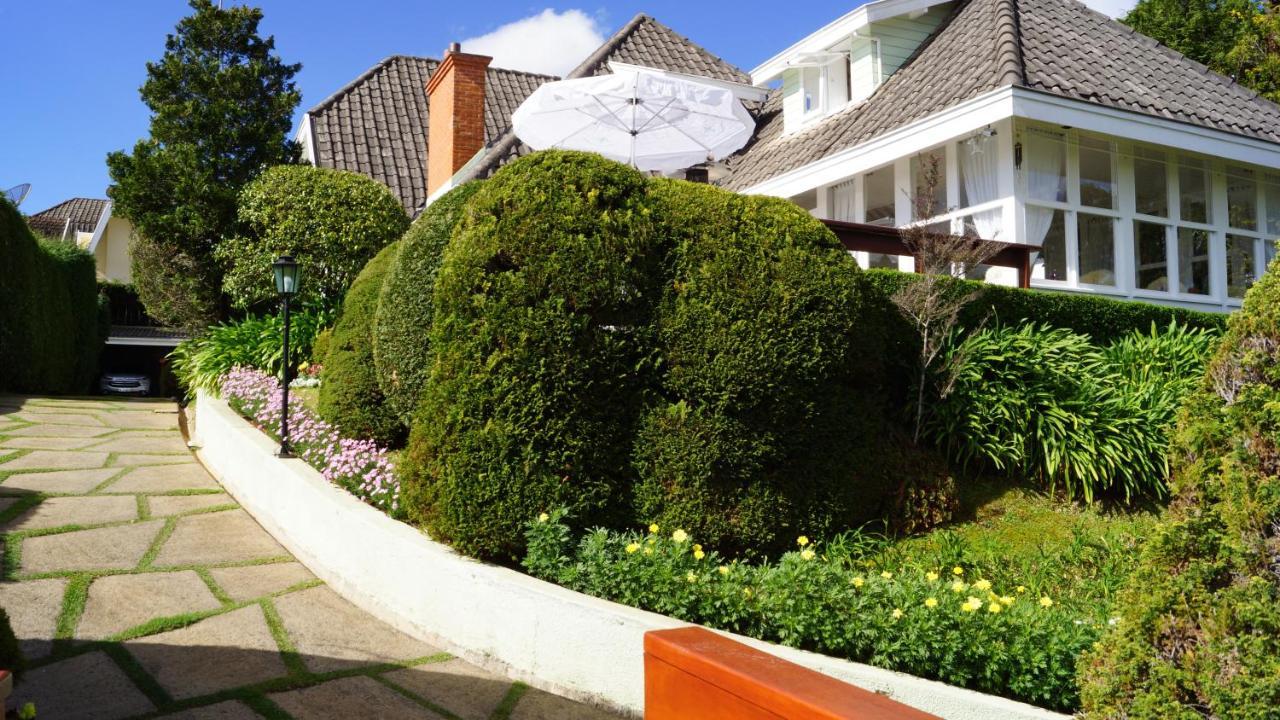 Pousada Chateau Colinas Campos do Jordão エクステリア 写真