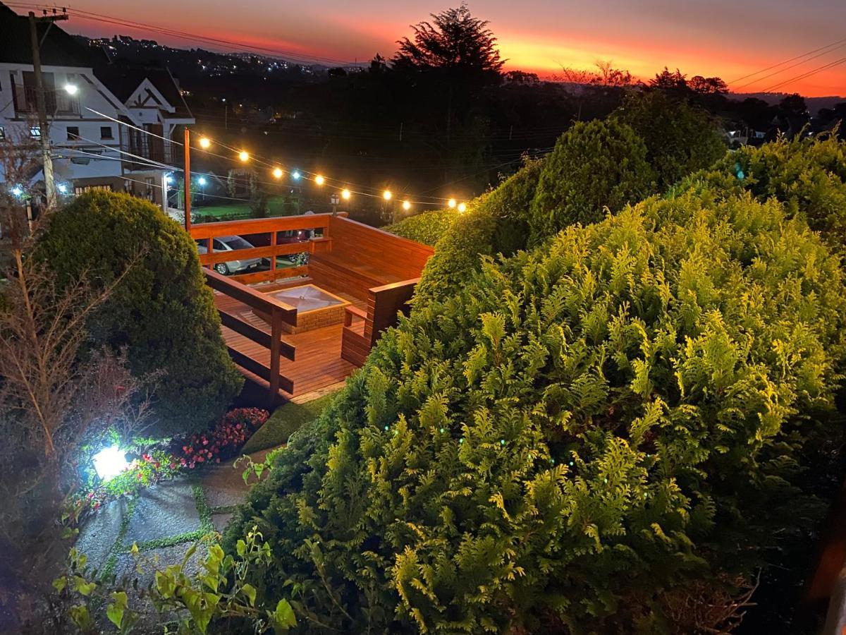 Pousada Chateau Colinas Campos do Jordão エクステリア 写真